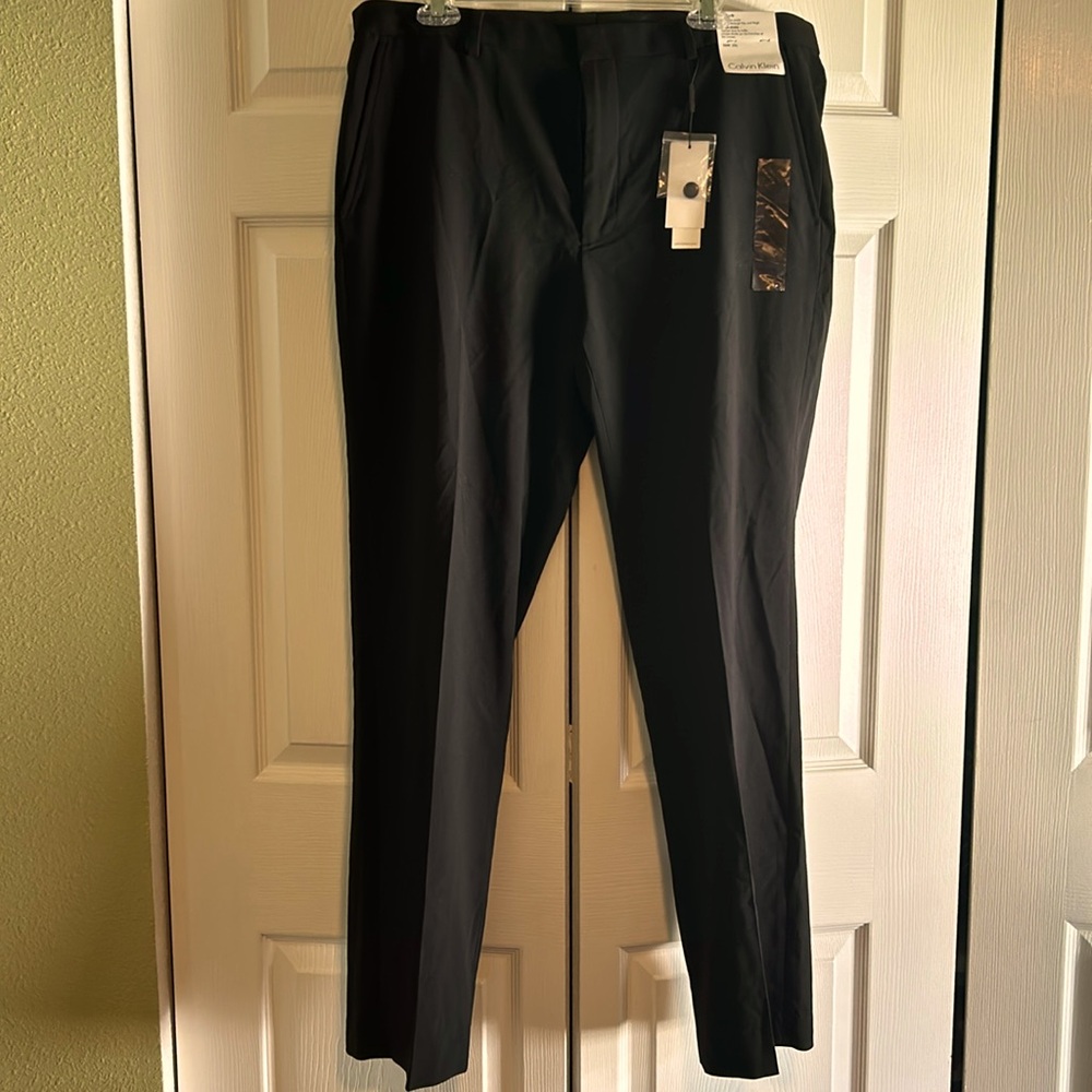 36W x 32L Black Calvin Klein Dress Pants